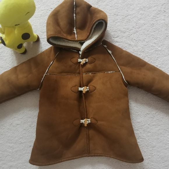 2/40 Zara Caramel Faux Shearling Coat - Picture 4 of 14